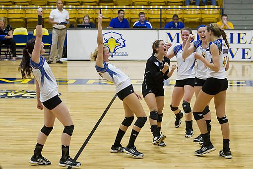 College Volleyball-d3s_3767-3-10.jpg