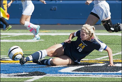 Sunday Soccer-dsc_6696-2-1.jpg