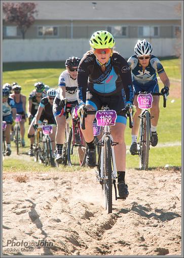 Cyclocross With the Olympus OM-D E-M1-_a271471_1200.jpg