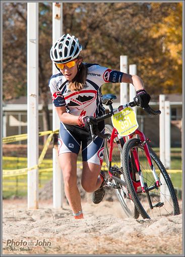 Cyclocross With the Olympus OM-D E-M1-_a271555_1200.jpg