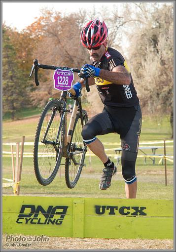 Cyclocross With the Olympus OM-D E-M1-_a271135_1200.jpg