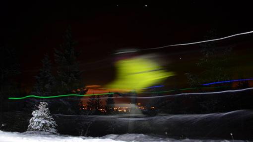 Painting with light and other winter friendly photo tips...-886158_10151753114762111_1152107323_o.jpg