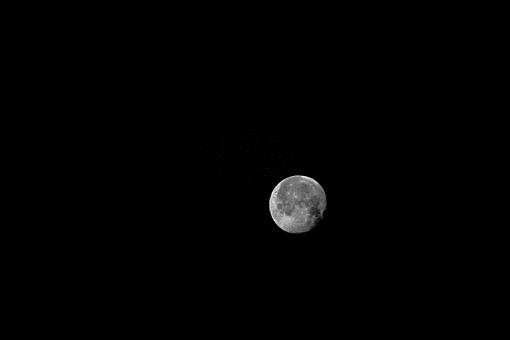 My Own Moon Shot-moon-009.jpg