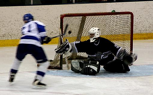 Photographyreview: The People-hockey.jpg