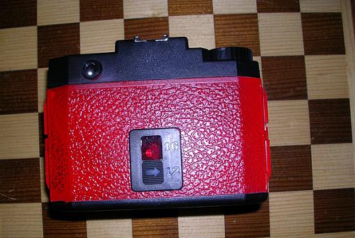 My Personalized Holga....-red_holga2.jpg