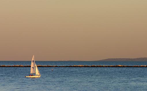 I know: Let's all post a summer pic.-boat.jpg