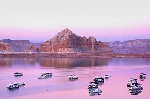 Travelogue - Lake Powell-marina-final.jpg