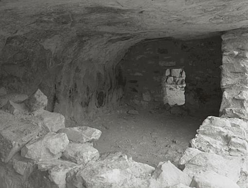 Post sample of scanned negative work...pls-walnut-doorway1.jpg