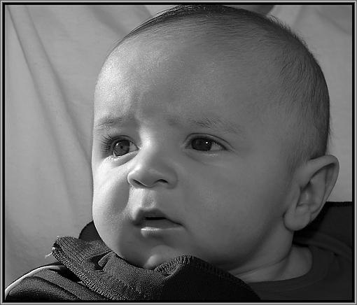 My Little Man Ethan-dsc_6175-ethan-4m-serious-look-1-bw-web.jpg