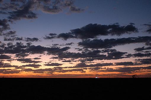 Sunset in oil country...-dsc_5370-2-640.jpg