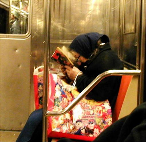 Anyone who LOVES NY.....-lady-2train.jpg