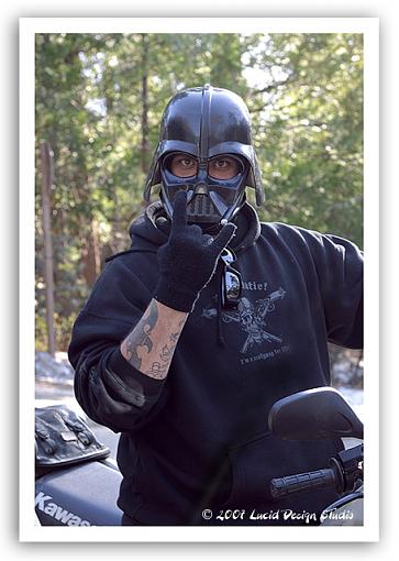 What Darth Vader's been doing since Star Wars...-vader1_rt8.jpg