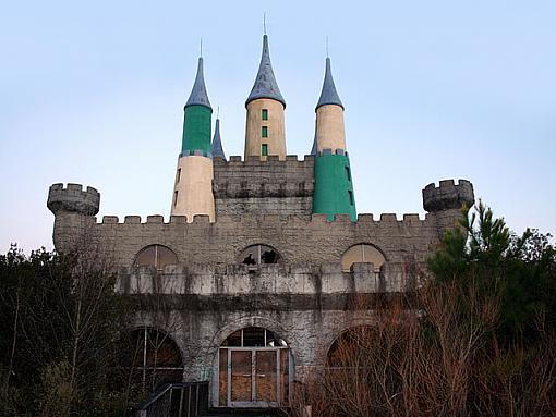 Heritage USA-front-castle.jpg