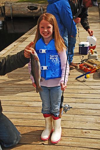 The grandkids go fishing!-fishing-070.jpg