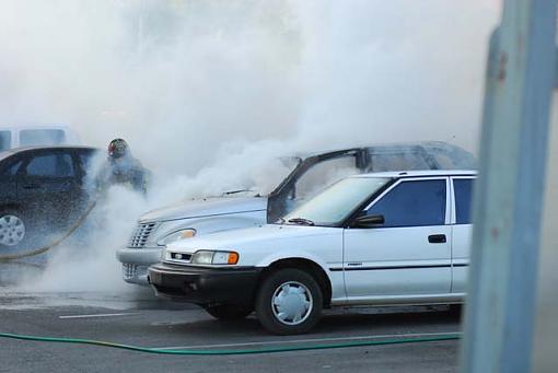 Barbequed PT Cruiser-07-04-27-022.jpg