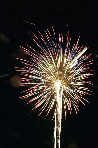 It Rained In North Carolina On The 4th-4-jul-04-fireworks-07-pr.jpg