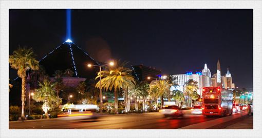 W/NW - Night-las_vegas_blvd_southlow.jpg