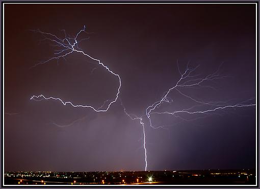 More Lightning Shots-_dsc2780-lhtning-4-prev.jpg