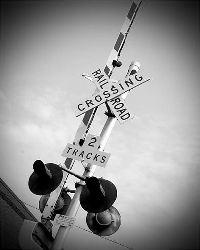 Click image for larger version. 

Name:	DSC_0014_8x10 bw.jpg 
Views:	42 
Size:	164.9 KB 
ID:	53878