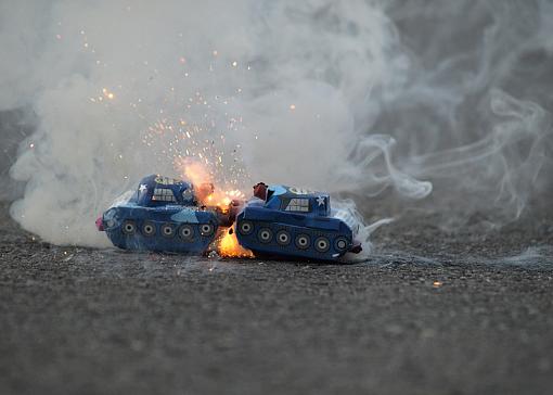 Warning violent images-tank2.jpg