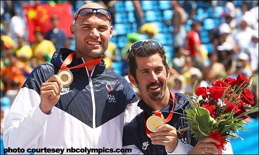 Impromptu Photogathering...-beachvolley.jpg