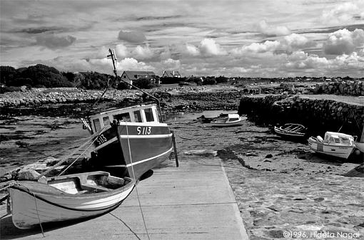 Post your b&amp;w images - digital or film....-b-w-ireland-2.jpg