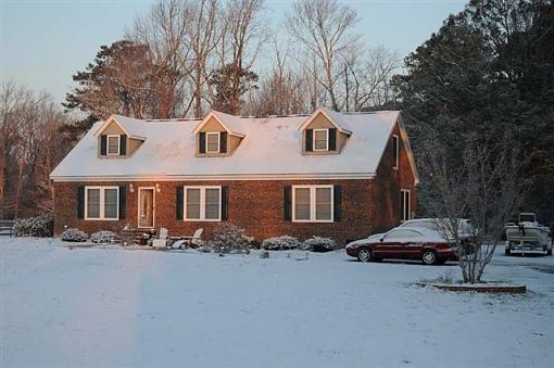 A Few Snow Shots From Coastal NC-house.jpg