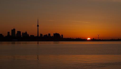 Morning twilight and sunrise - Palace Pier Park - Toronto-palace-pier-sunrise-web-8.jpg