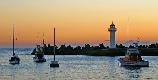 Request for photos of Lighthouses-wol_light-house.jpg