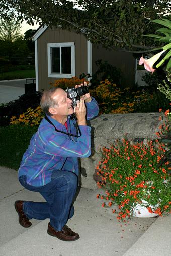 Post your pictures of photographers!-dad2_up.jpg