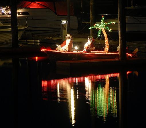 Christmas Floaters-_img0606_px800.jpg