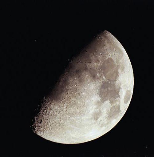 Post your lunar landscapes (the moon)-8-day-moon-250th-second-10-apr-03-pr.jpg