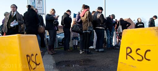 Queueing - a national pastime-_2120589.jpg