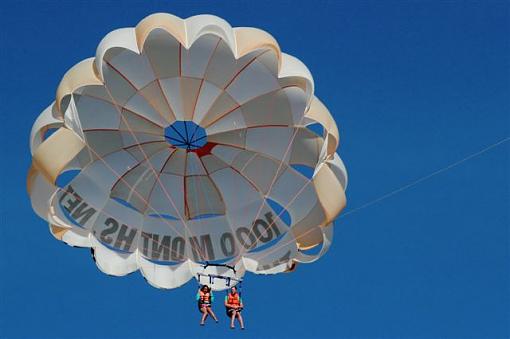 Para Sailing in Cabo.-ps-ii.jpg