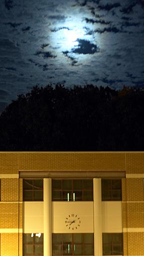 A Few Eclipse Snapshots-building.jpg