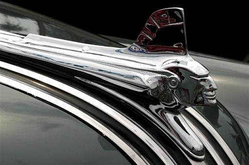 Hood ornaments-finned-indian.jpg