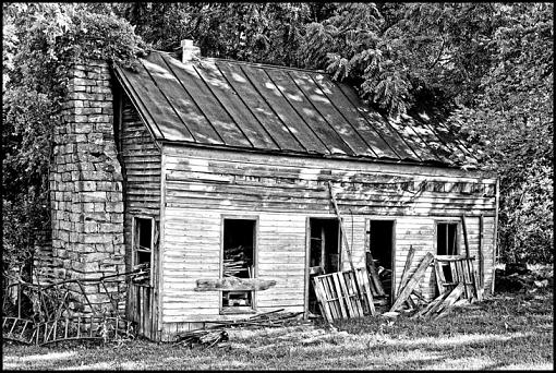 Weathered, Battered and Neglected-dsc_0136-4bw-1000.jpg