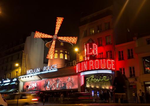 Paris night walk with RX100 and pocket tripod-4804-018.jpg