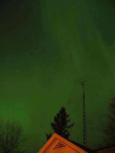 Northern Lights Right now-02.jpg