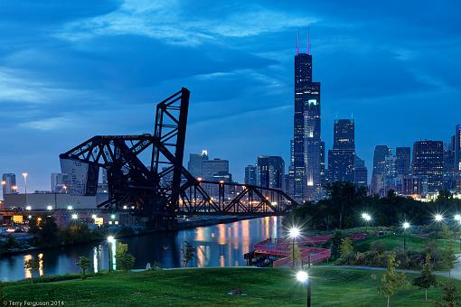 Chicago Evening/Night Shoot-_dsc9809-edit_10-edit_11-edit_fused.jpg